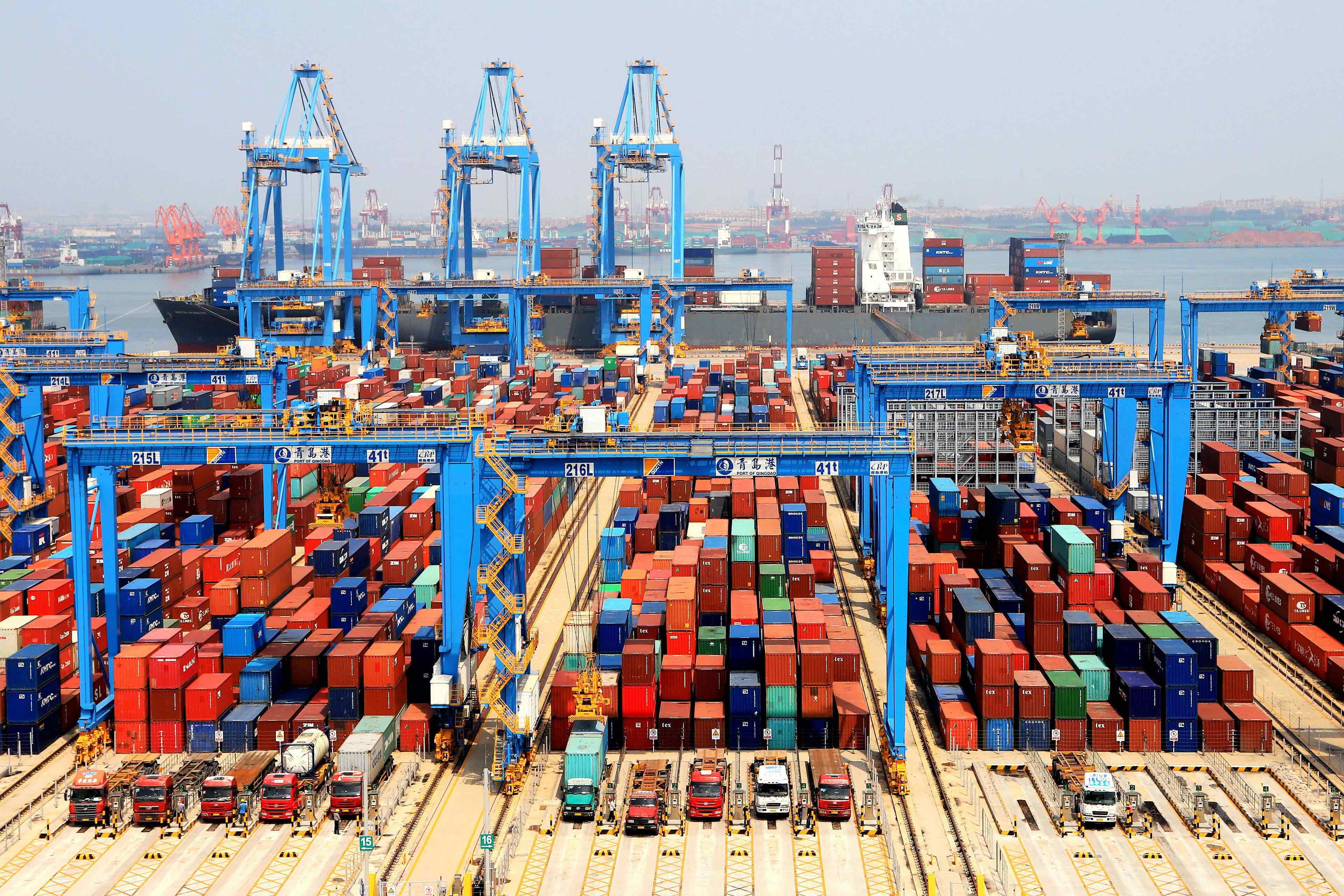 32万亿！中国货物贸易进出口创历史新高